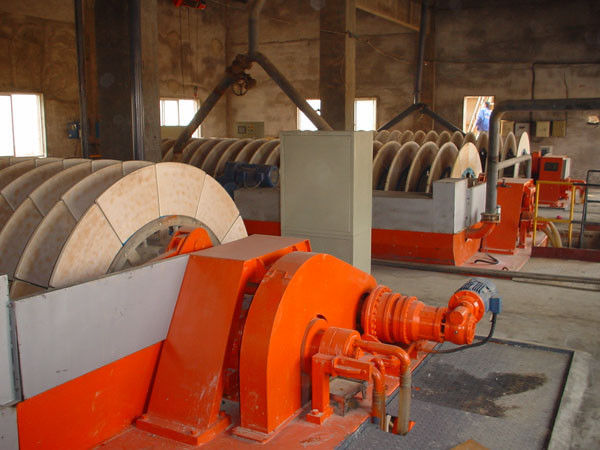45 M2 Disk Vacuum Filter، Rotary Vacuum Filter عالية فراغ جيد تصفية كعكة